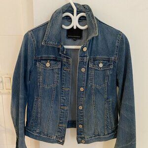 Woman's jean jacket